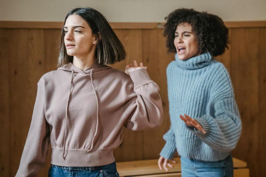 Avoid engaging in conflicts is an effective way to deal with toxic people