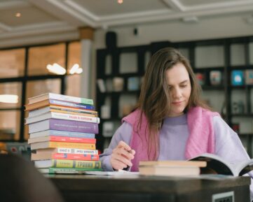 How to Stay Motivated All Day - 20 Effective Ways